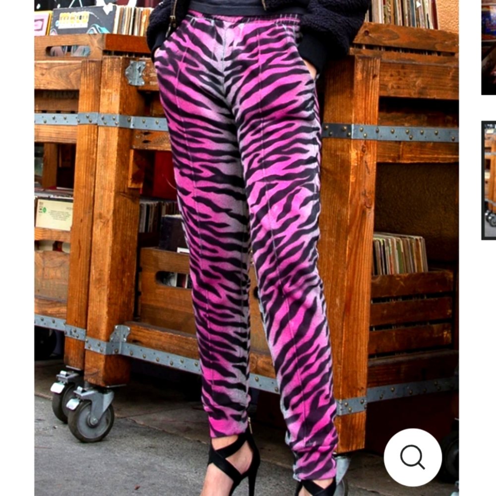SMKFLWR tiger joggers